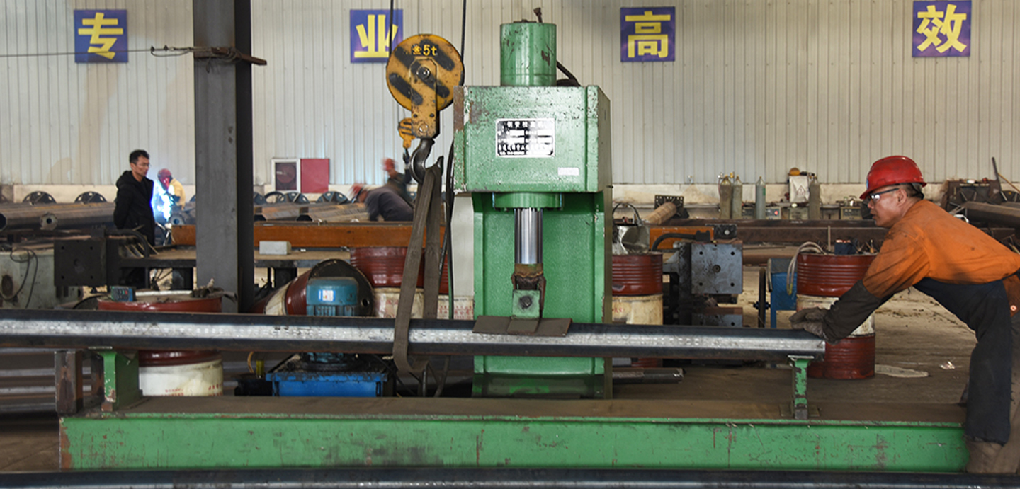 Ausr&uuml;stung zur Stangenproduktion